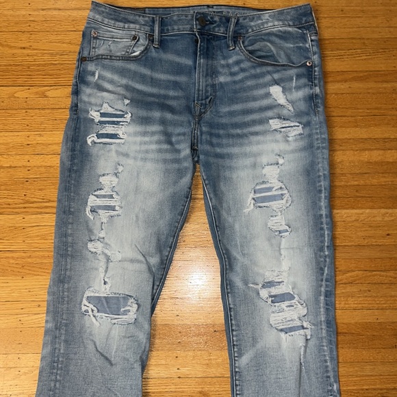 American Eagle Jeans - Picture 2 of 6